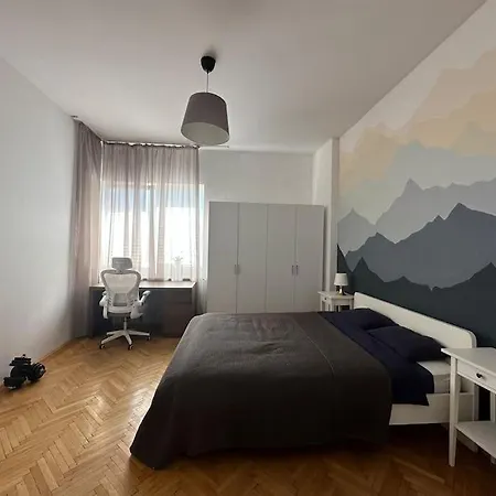 2 Bedroom Artsy Apartamento Bucareste